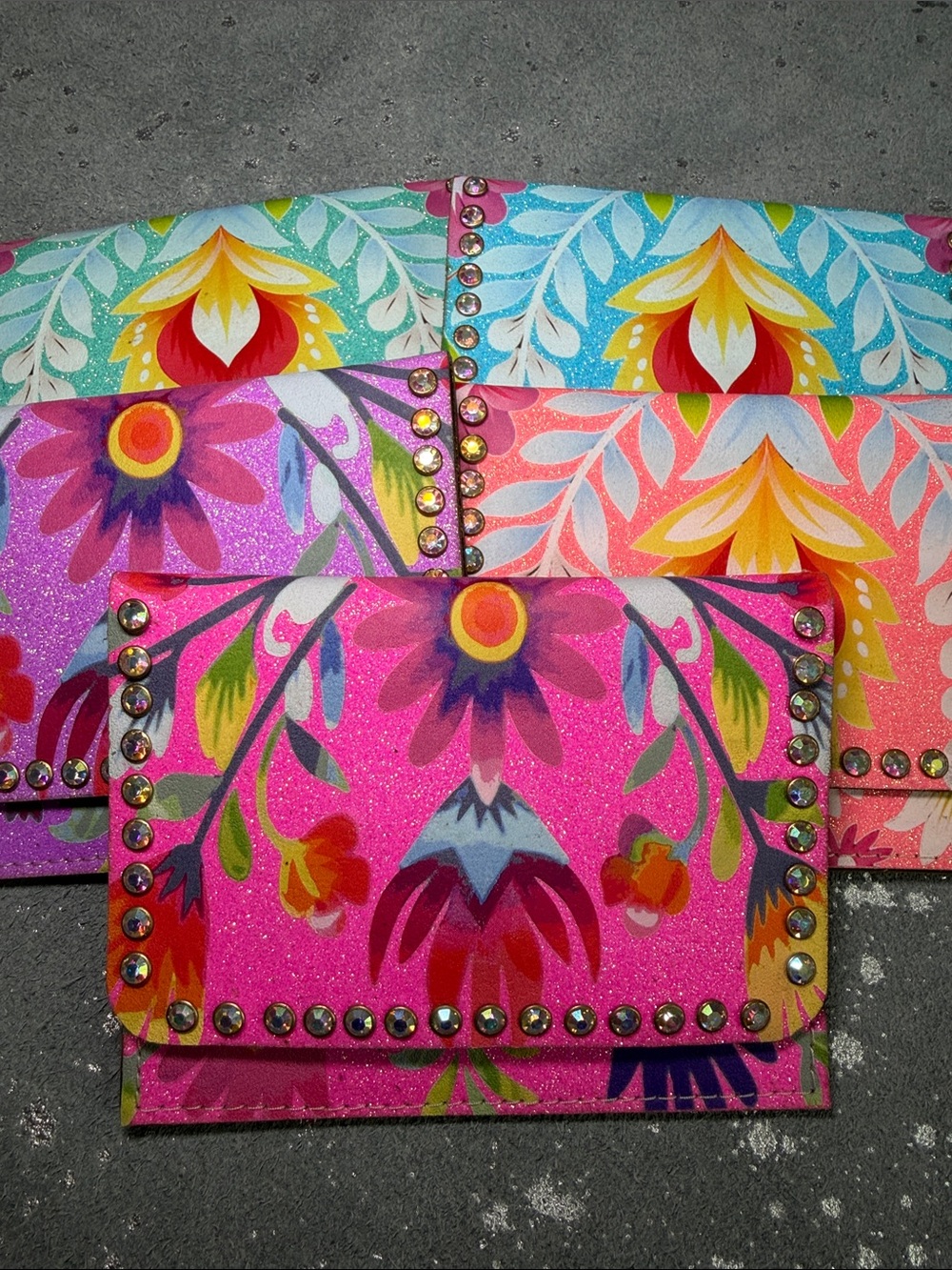 Keep It Gypsy Floral Glitter Flora